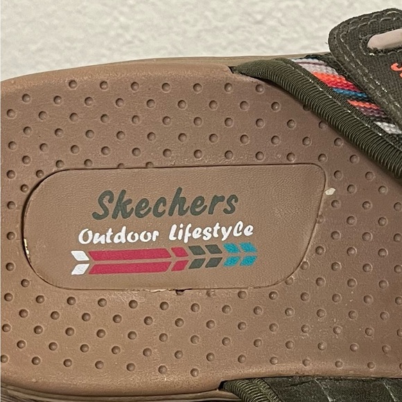 Skechers Olive and Multicolor Outdoor Lifestyle Strappy Sandals Women’s 9.5 - Picture 9 of 10